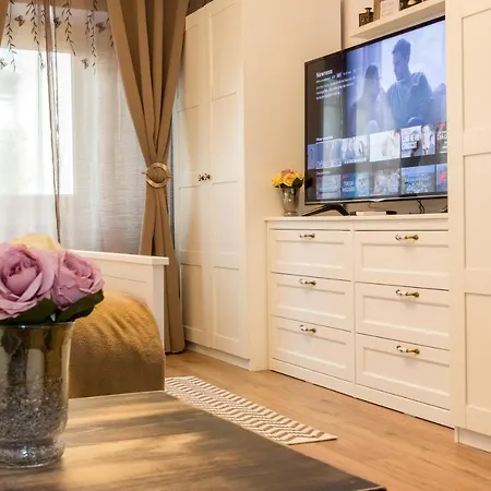 Apartament Sector 4 - Motru 75 By Mrg Bucureşti